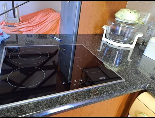 1 BEDROOM APARTMENT FOR SALE IN UVONGO BEACH